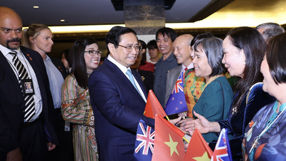 Thủ tướng Phạm Minh Chính tới Auckland, thăm chính thức New Zealand