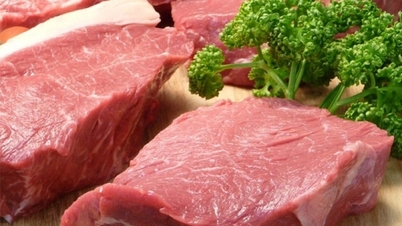 Pork prices continue to fall rapidly; World's largest pig farming group estimates $1.4 billion profit in first 9 months of the year