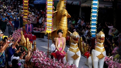 ការថែរក្សា និងអភិរក្សប្រពៃណីវប្បធម៌ ក្នុងពិធីបុណ្យអុំទូក អកអំបុក ប្រចាំឆ្នាំនៅប្រទេសថៃ