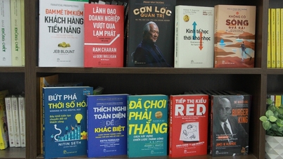 Outstanding economic books for every profession