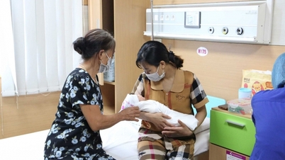 Điều trị, nuôi dưỡng thành công trẻ sinh non 700 gram