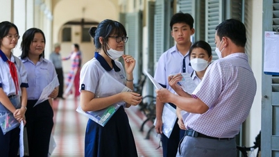 Giám khảo không được mang hướng dẫn chấm ra ngoài