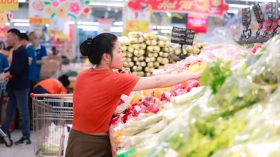 Giảm 2% thuế VAT lần thứ 4: Kích cầu tiêu dùng và "cú hích" cho doanh nghiệp