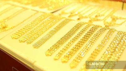 Cập nhật giá vàng chốt phiên 17.2: Chênh lệch mua