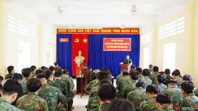 Lữ đoàn Phòng không 77 huấn luyện chuyển loại quân sự quân nhân dự bị 2023