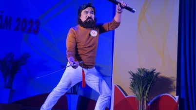 ការស្វែងរកស្នូលថ្មីនៃល្ខោនអូប៉េរ៉ាដែលបានកែទម្រង់លោកខាងលិច