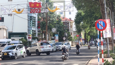 Cấm đỗ xe theo ngày chẵn, lẻ: Vi phạm vẫn phổ biến