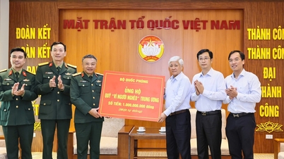กระทรวงกลาโหมบริจาคเงิน 1 พันล้านดอง เข้ากองทุนกลาง 'เพื่อคนจน'