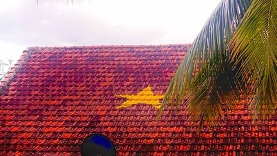 Phong trào “mỗi nóc nhà là một lá cờ Tổ quốc” lan rộng Tây Bắc