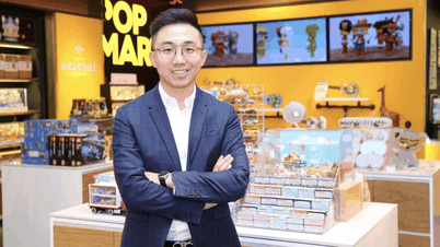 Customers waited all night to buy Labubu - Lisa's favorite toy, how rich is the billionaire owner?