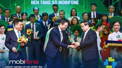 MobiFone được vinh danh 'Thương hiệu quốc gia Việt Nam năm 2024' với 5 thương hiệu sản phẩm xuất sắc