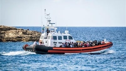 Thụy Sỹ hối thúc thực thi thỏa thuận về tiếp nhận người tị nạn, Italy thừa nhận quá tải
