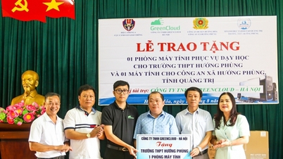 Niềm vui của học sinh Vân Kiều trước ngày tựu trường