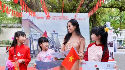 Hàng nghìn người tham quan Triển lãm tương tác Cột cờ Hà Nội