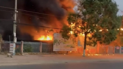 Fire broke out fiercely in the district police headquarters