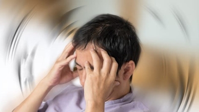Bác sĩ cảnh báo dấu hiệu đau đầu nguy hiểm cần đi bệnh viện