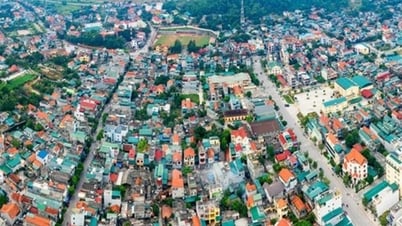 Mehr als 95 % der Wähler stimmen dem Plan zur Gründung der Stadt Dong Trieu zu.
