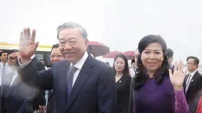 General Secretary and President To Lam and his wife arrive in Guangdong, beginning a visit to China.