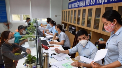 Negative consequences when employees withdraw social insurance once and then pay it again