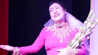 Nghệ sĩ Thanh Thủy thêm một lần mặc "áo cưới"