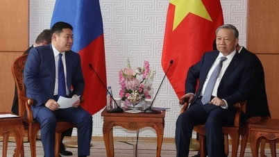 Việt Nam - Mông Cổ nhất trí mở cửa hàng hóa, nâng kim ngạch song phương lên 200 triệu USD