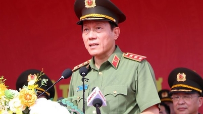 Minister of Public Security attends the launching ceremony of the security and order protection force in Nghe An