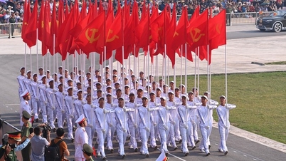Kiểm tra hợp luyện diễu binh, diễu hành tại Điện Biên