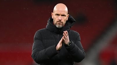 Vì sao Man Utd chưa sa thải HLV Ten Hag?