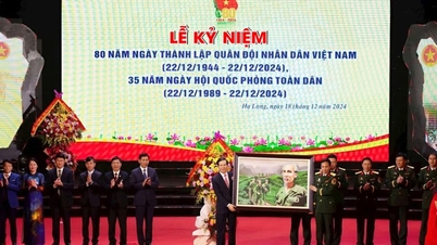 Khúc quân hành trên thành phố di sản