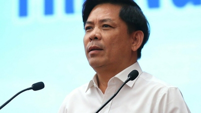 ទំនិញ​នៅ​លោក​ខាងលិច​ត្រូវ​ទទួល​ថ្លៃ​សេវា​បន្ថែម​ព្រោះ​តំបន់​នេះ​គ្មាន​កំពង់ផែ