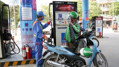 Thế giới biến động nhẹ; chiều nay, giá xăng sẽ được điều chỉnh tăng hay giảm?