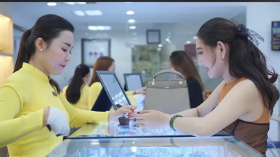 Giá vàng trong nước sáng 25-1 chỉnh "đồng pha" với giá vàng thế giới