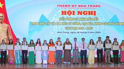 Biểu dương 48 cá nhân tiêu biểu trong học tập tư tưởng, đạo đức Hồ Chí Minh giai đoạn 2021-2024