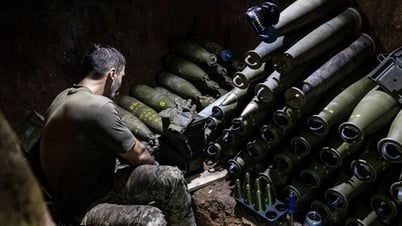 Nguồn đạn pháo của Ukraine giảm, Mỹ và Đức viện trợ thêm