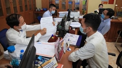 Budget surplus of 263,000 billion VND to implement salary reform from 2024