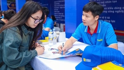 Hanoi University of Industry stops considering academic records, adds 5 new combinations