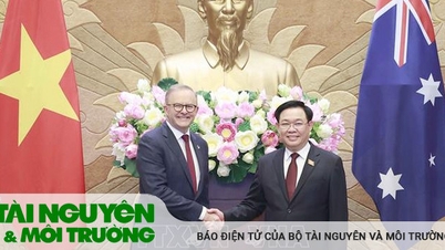 Chủ tịch Quốc hội Vương Đình Huệ hội kiến. Thủ tướng Australia
