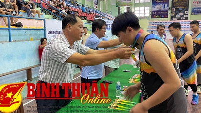 CLB Thể dục thể thao Hải Ninh vô địch