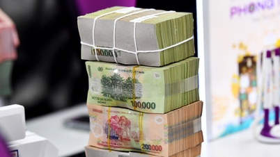 Lãi suất ngân hàng hôm nay 3/10/2024: Xuất hiện điều hiếm gặp