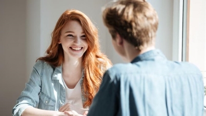Lúc mới quen, có 6 câu người EQ cao không bao giờ hỏi