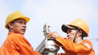 Đề xuất giá điện bậc thang mới, cao nhất hơn 3.600 đồng/kWh