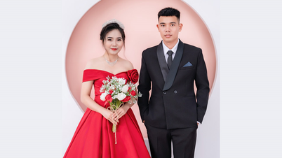 ខ្ញុំចូលចិត្តពណ៌អាវនោះ។