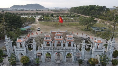បញ្ឈប់​ការ​បន្ត​ព្រះរាជក្រឹត្យ លុបចោល​ព្រះរាជក្រឹត្យ​ថ្មី​នៅ​វិមាន Van Cat