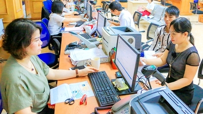 Accelerating the construction of digital government