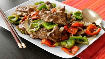 Comment rendre la sauce au bœuf au poivre noir simple et délicieuse