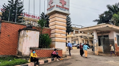 Why has more than 8 billion VND in health insurance not been paid for 6 years at Gia Lai General Hospital?