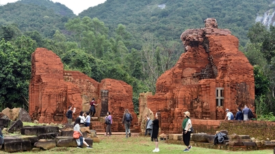 Trùng tu tháp Chăm Mỹ Sơn góp phần mở rộng không gian du lịch cho di sản