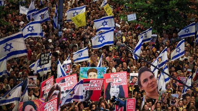 Hàng trăm nghìn người biểu tình ở Israel sau khi 6 con tin bị giết