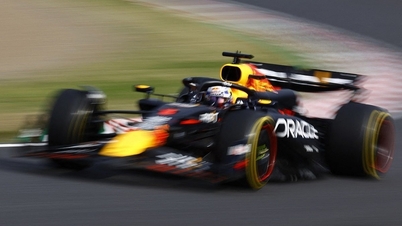 Red Bull ឈ្នះ​លើស​លប់​លើ Suzuka