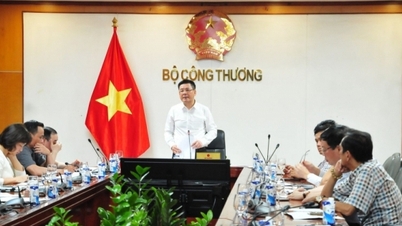 'ទោះស្ថិតក្នុងស្ថានភាពបែបណាក៏ដោយ សូមកុំឱ្យមានការបែកបាក់ ឬខ្វះប្រេងឥន្ធនៈ។